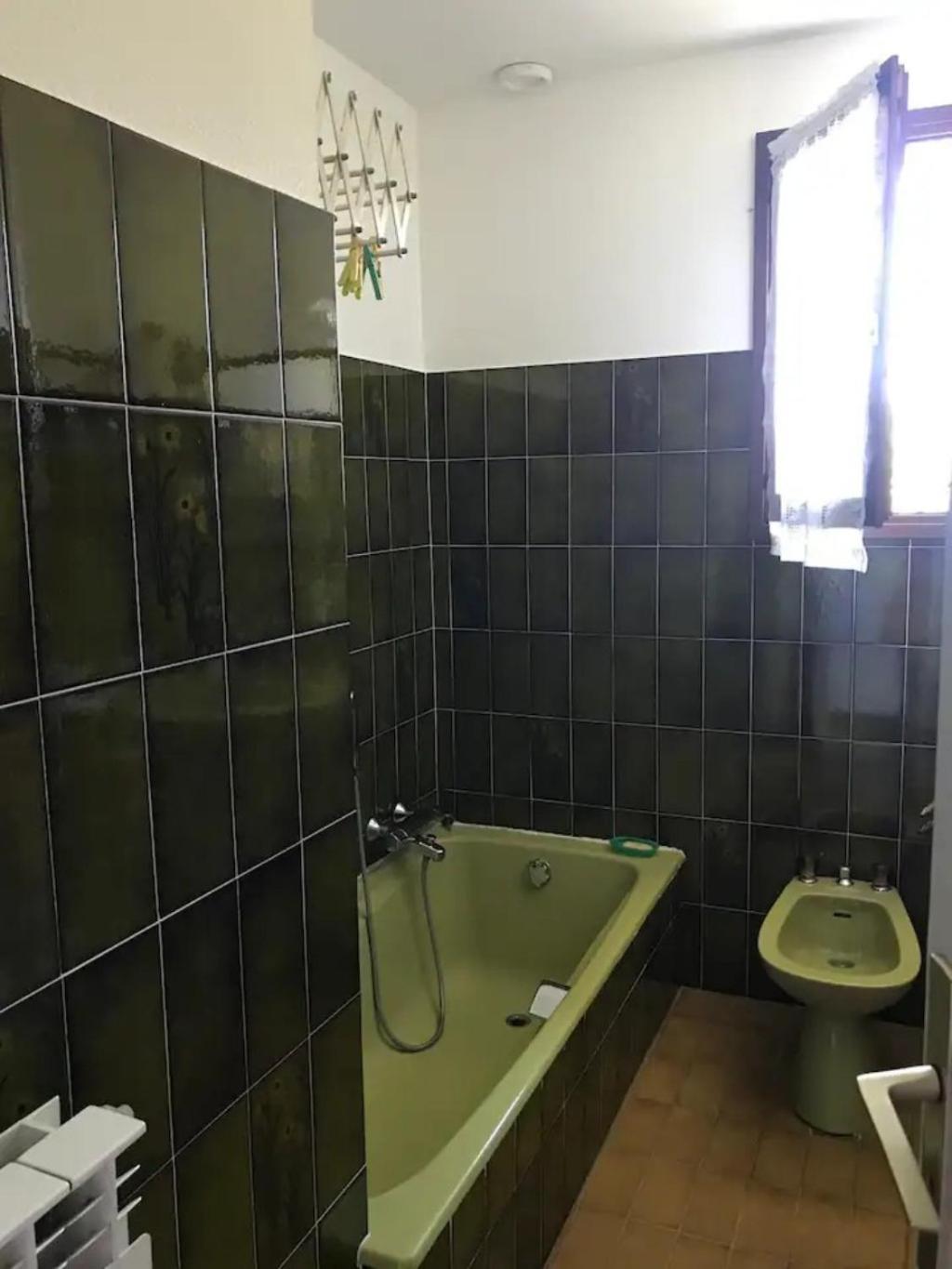 Comme Chez Mamie, Maison Entiere 1-6 Personnes Alby-sur-Cheran Exterior foto
