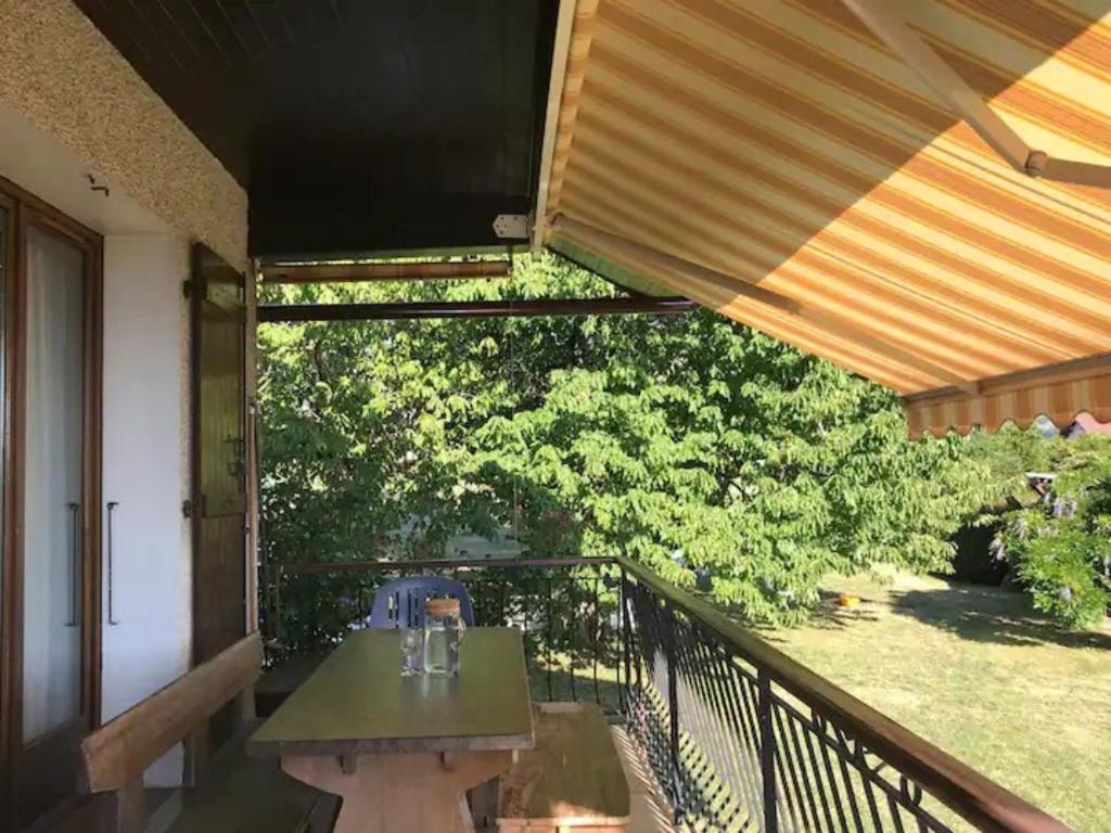 Comme Chez Mamie, Maison Entiere 1-6 Personnes Alby-sur-Cheran Exterior foto