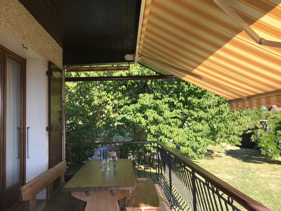 Comme Chez Mamie, Maison Entiere 1-6 Personnes Alby-sur-Cheran Exterior foto
